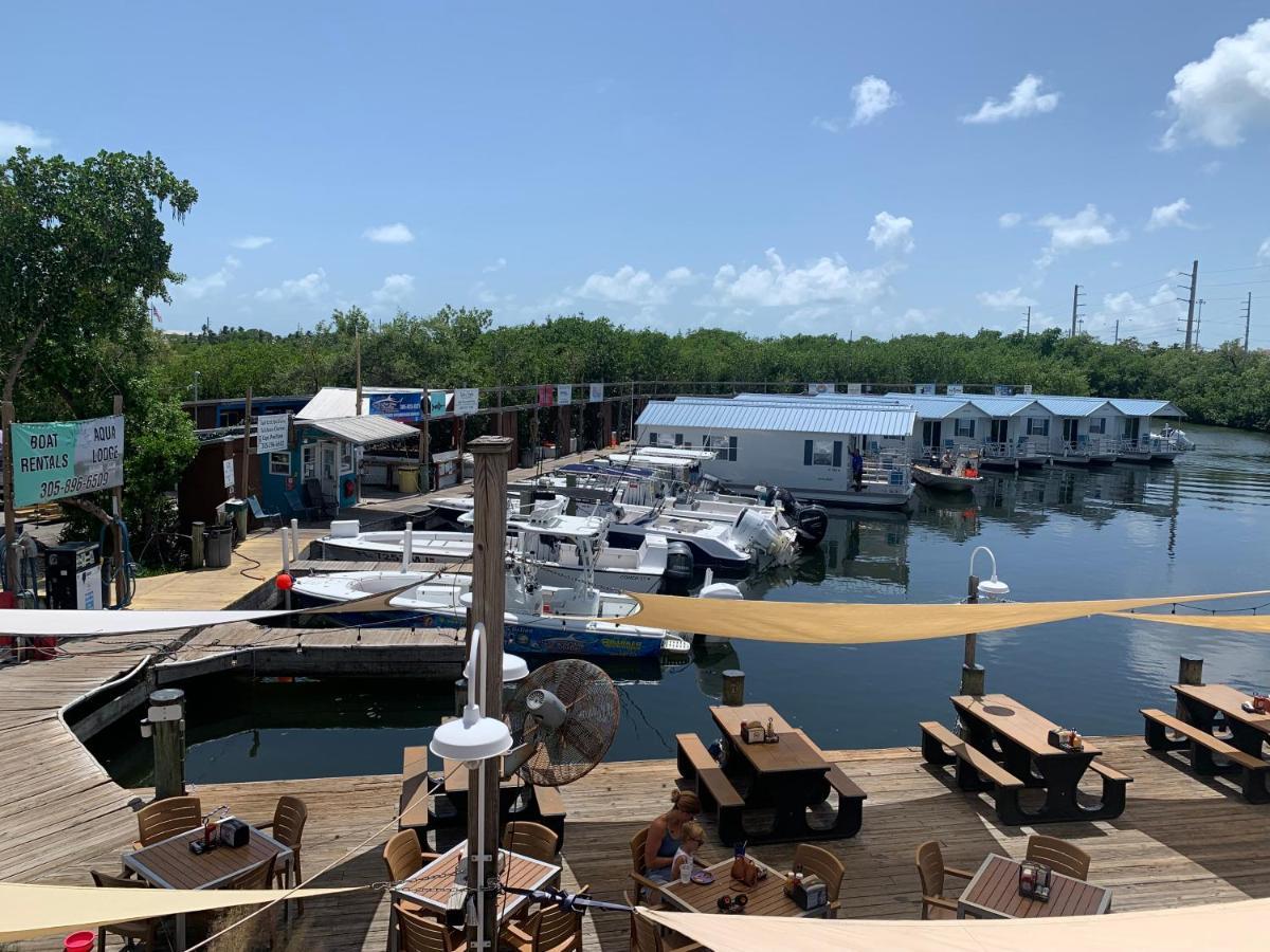 Aqua Lodges At Hurricane Hole Marina Stock Island Exterior foto